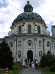 7_Stattlicher_Kirchenbau_Benediktinerabtei_Ettal.jpg